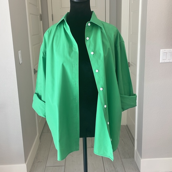 Thread & Supply Oversized Poplin Button-Up Long Sleeve Shirt in Green Si… - Picture 6 of 11